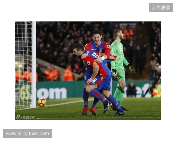 弗兰克:水晶宫体系和曼联相似?不同的球队不能拿来相提并论 弗兰克:水晶宫体系和曼联相似?不同的球队不能拿来相提并论