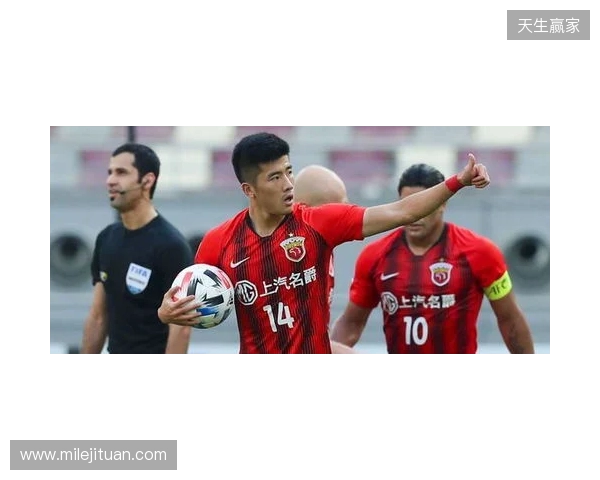 上海海港富盛经开6-1上海赛更达,李圣龙双响杨黔东获处子球